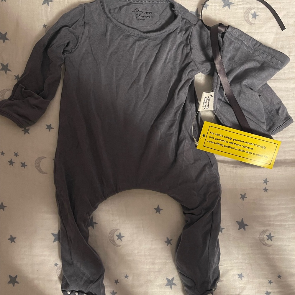 Lemon and Loom Newborn sleeper